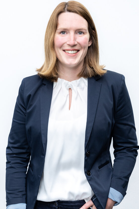 Kathrin Bücker 