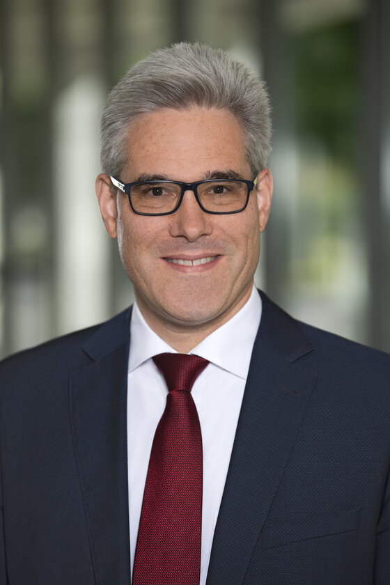 Frank Hemker